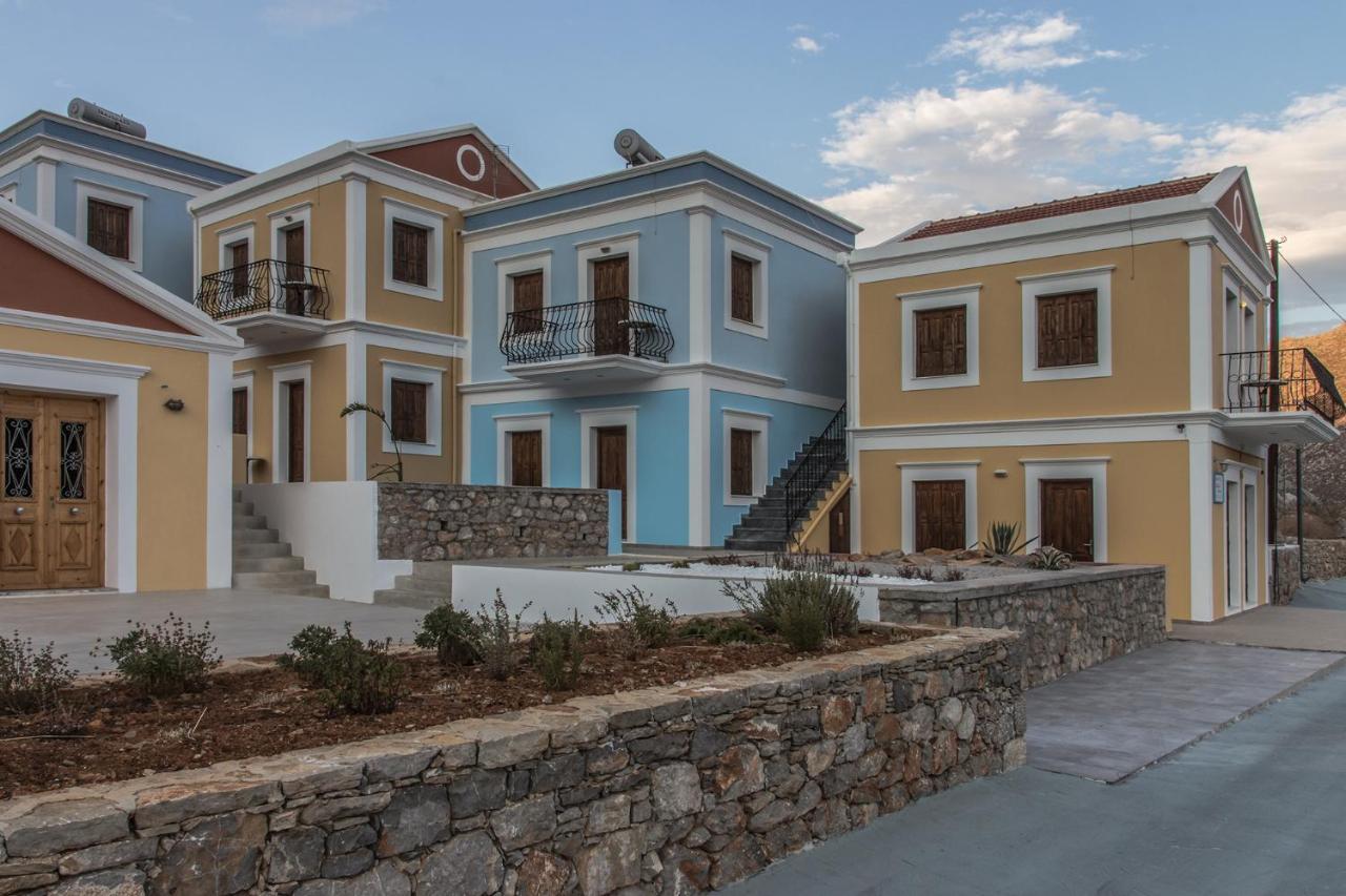 Captain George Apartamento Simi Exterior foto